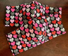 Load image into Gallery viewer, Hearts Mask