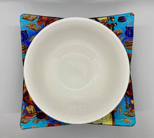 Load image into Gallery viewer, Blues Accio Bowl Cozy