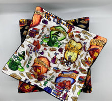 Load image into Gallery viewer, White Accio Bowl Cozy
